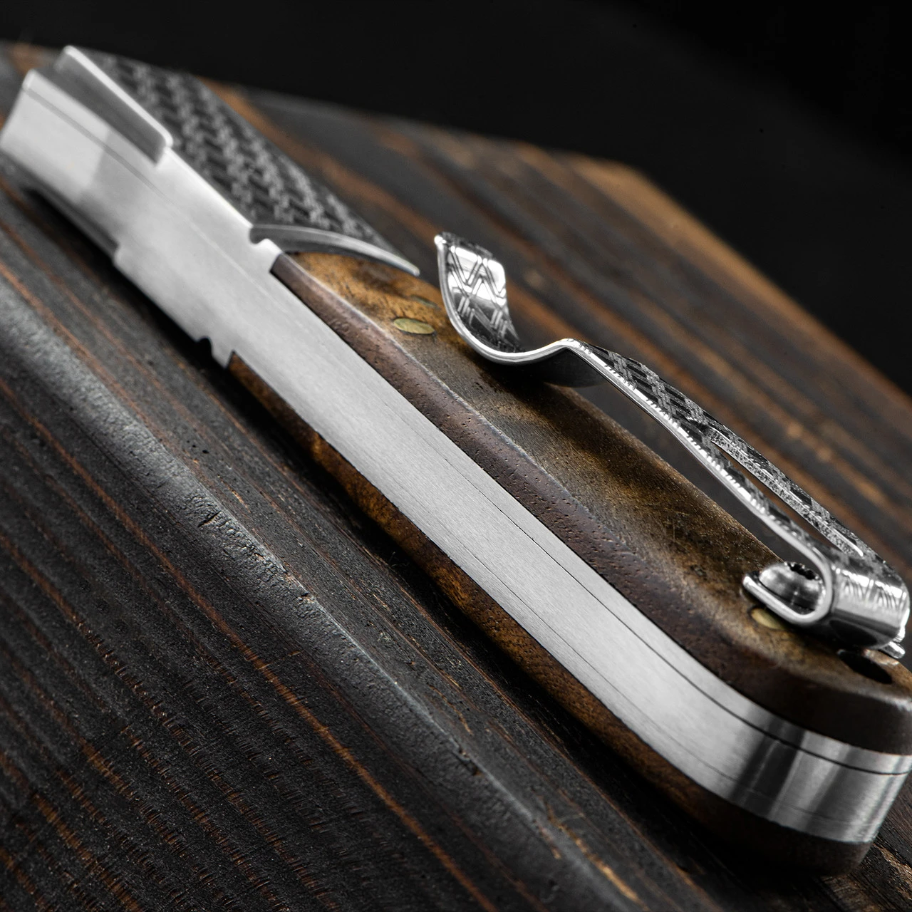 Andre De Villiers Gambler Burlwood NLA Folding Knife 3 Andre De Villiers Gambler Burlwood NLA Folding Knife - Image 3