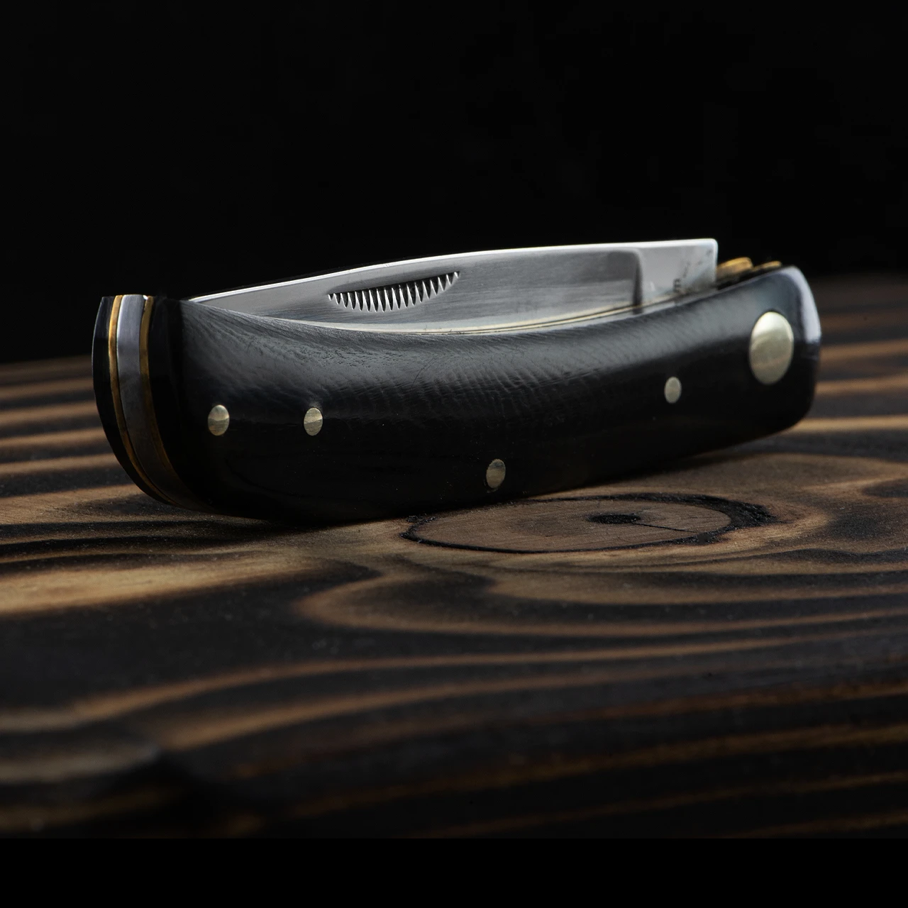 Hen And Rooster Buffalo Horn Folding Knife 2 Hen And Rooster Buffalo Horn Folding Knife - Image 2